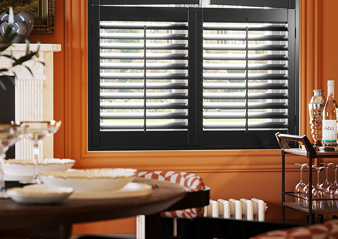 Kensington, Onyx Black - Tier on Tier Twist&Fit Plantation Shutter - Image 5